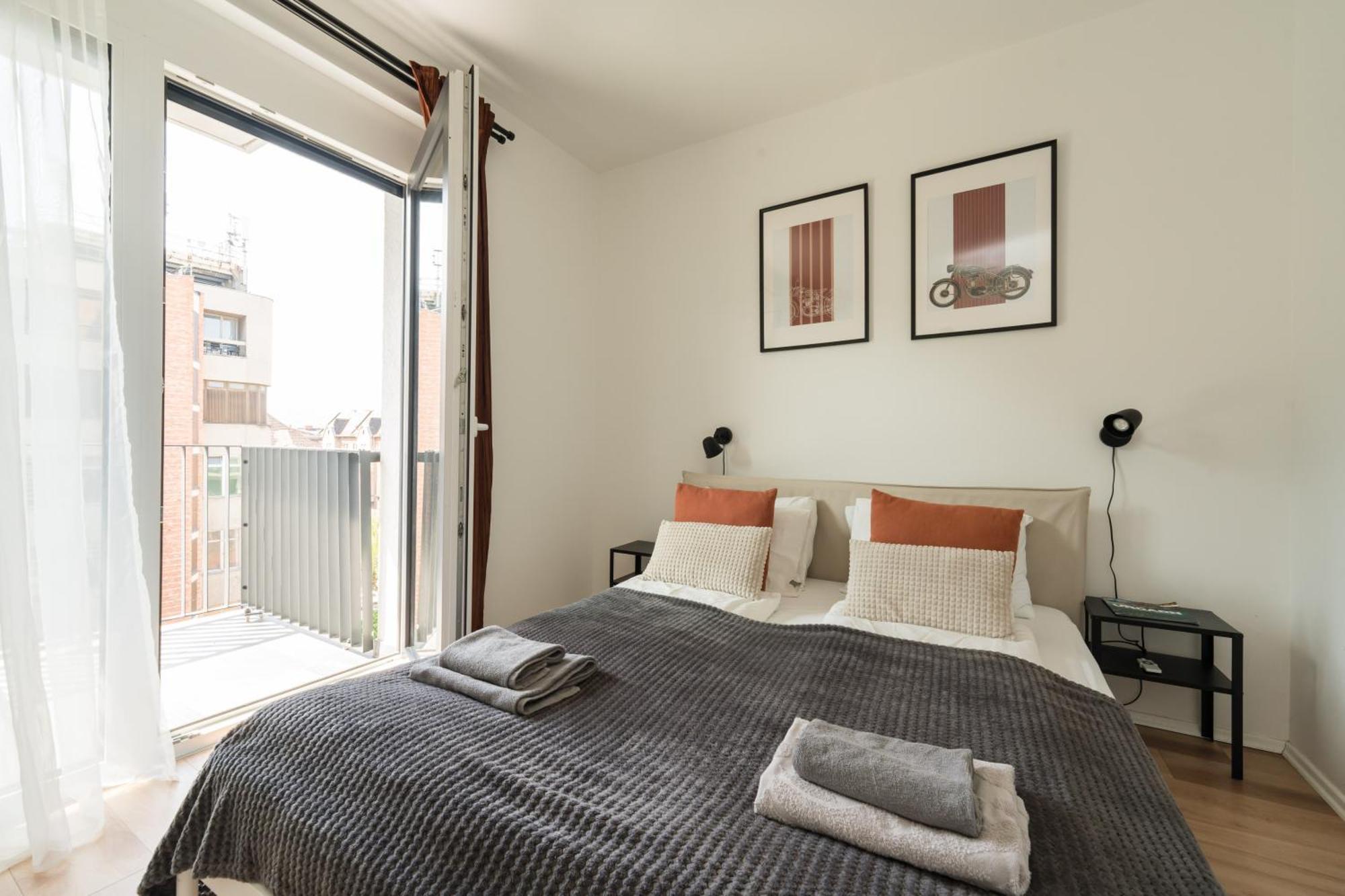 Brand New Modern Apartment-2 Rooms-Balcony-Garage Budapest Ngoại thất bức ảnh