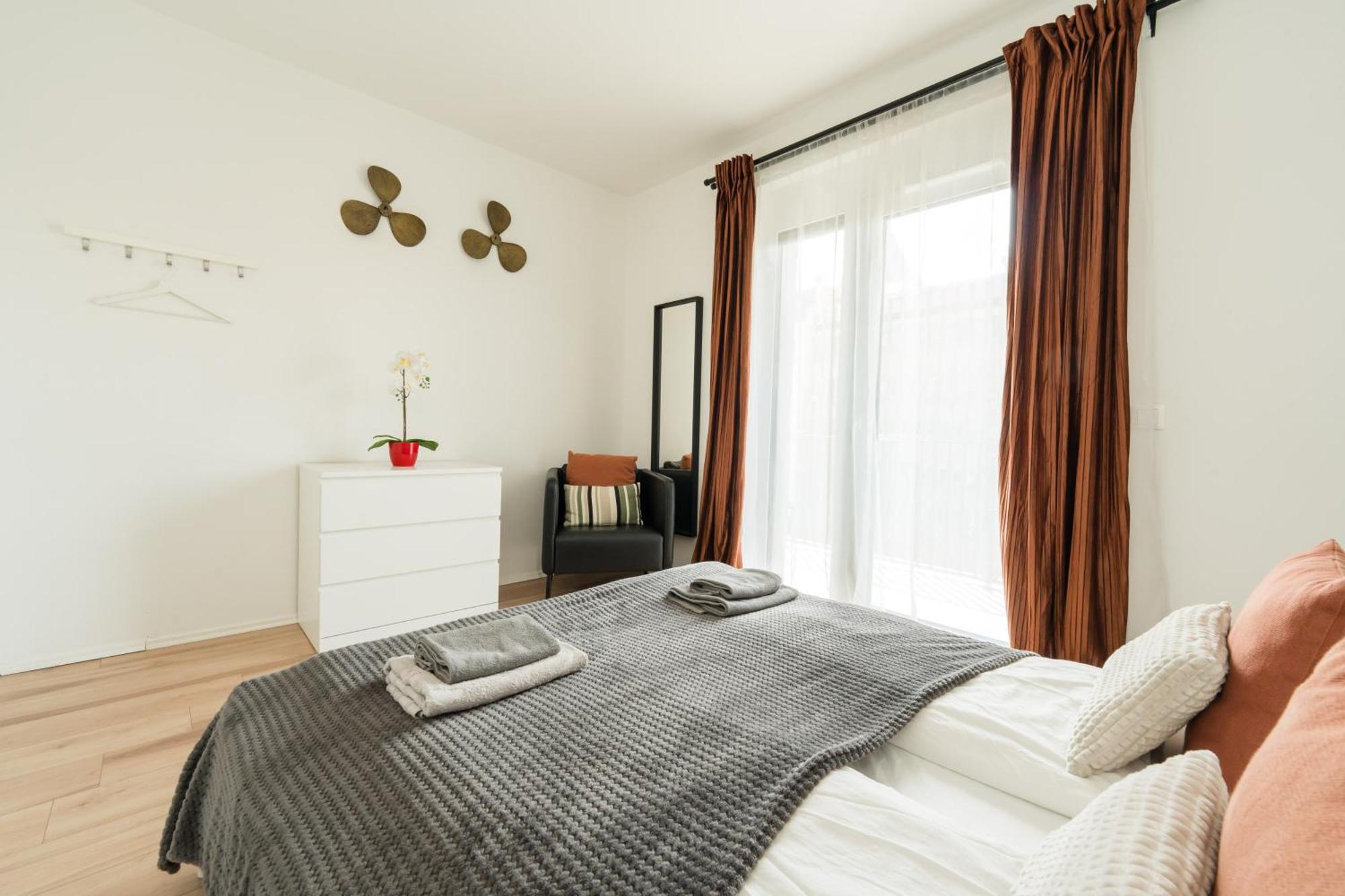 Brand New Modern Apartment-2 Rooms-Balcony-Garage Budapest Ngoại thất bức ảnh