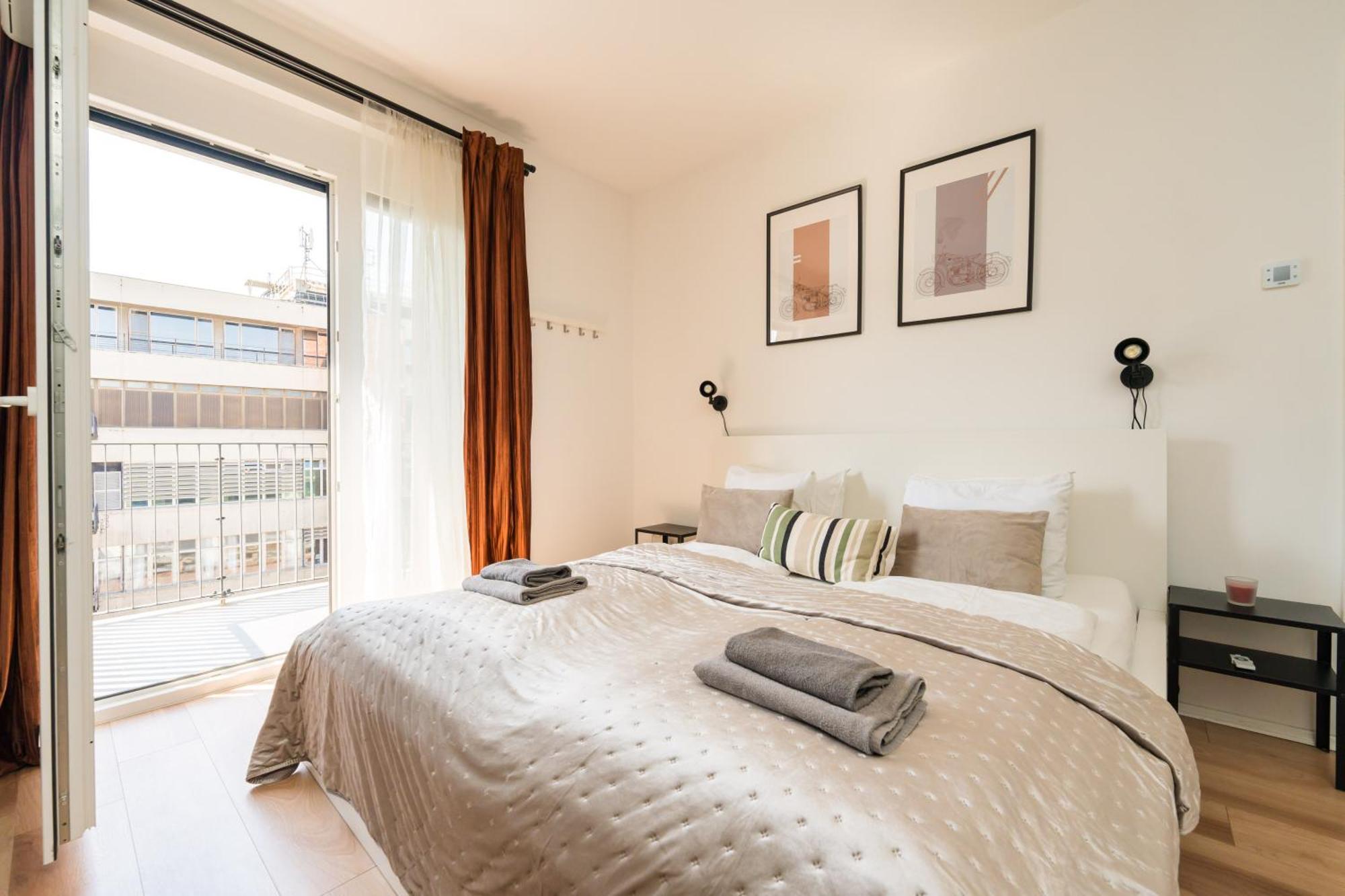 Brand New Modern Apartment-2 Rooms-Balcony-Garage Budapest Ngoại thất bức ảnh